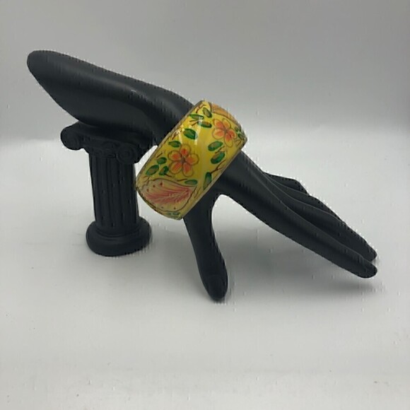 Vintage Women's Brass Floral Painted Bangle Bracelet Jewelry - Picture 4 of 13